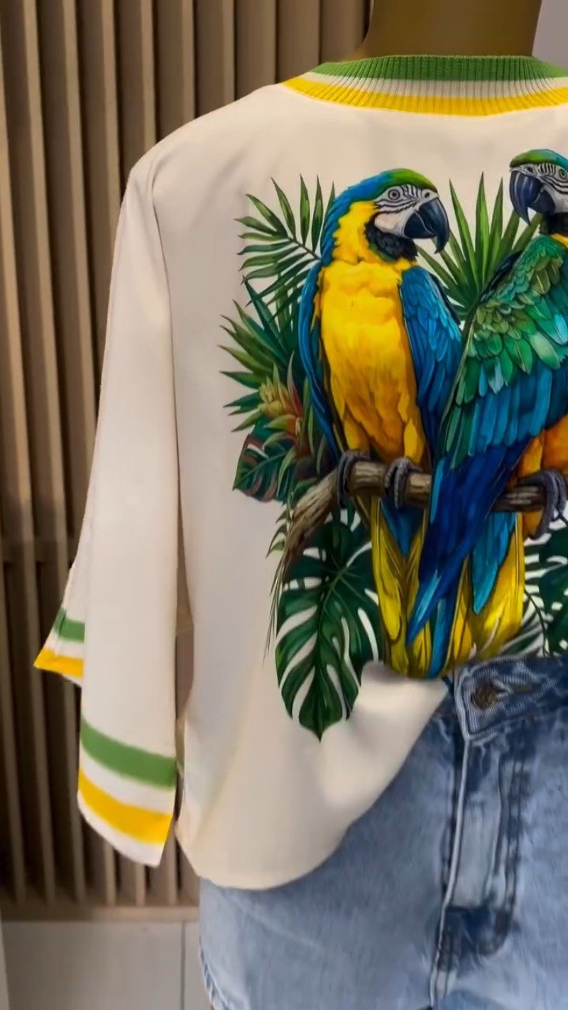 Tropical Parrots Printed Co-ord Set with Denim Shorts – A Vibrant Summer Ensemble