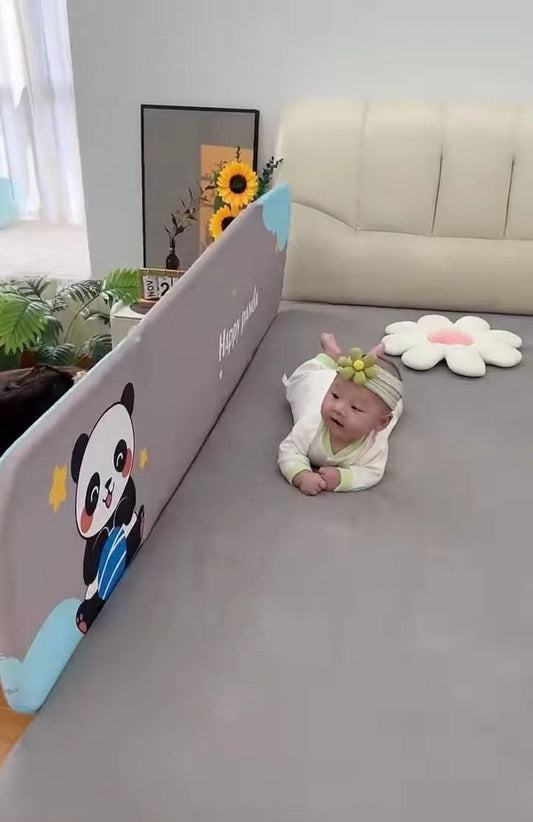 Happy Panda Soft Baby Playpen with Padded Mat and Hanging Mobile