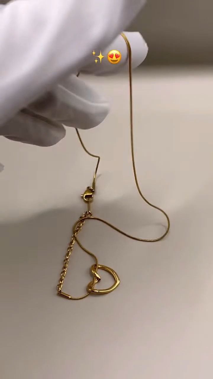 Minimal Heart Pendant Chain Necklace