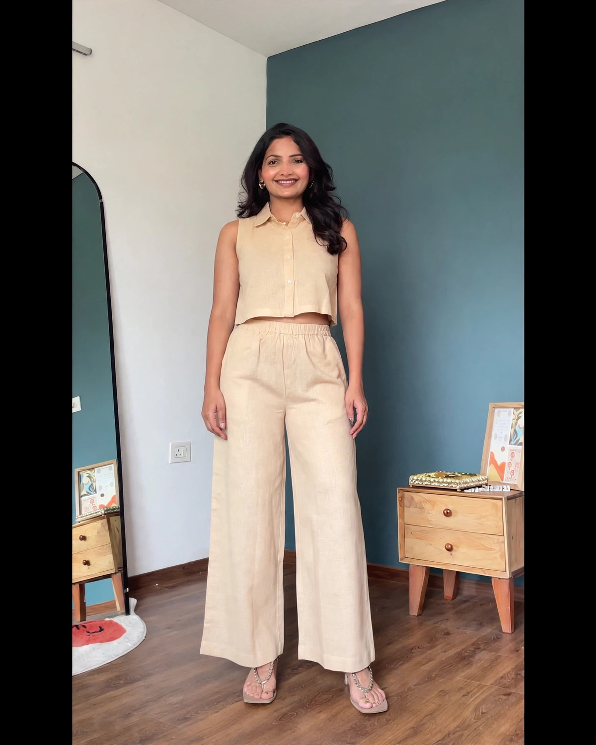 Minimalist Sleeveless Co-ord Set with Wide-Leg Trousers – Available in Earthy Terracotta & Warm Beige