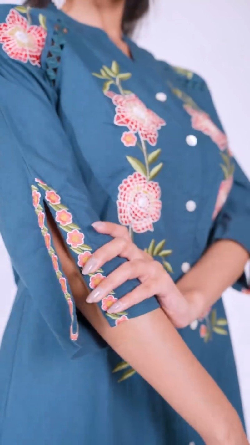 Teal Bloom Embroidered Cotton Kurta