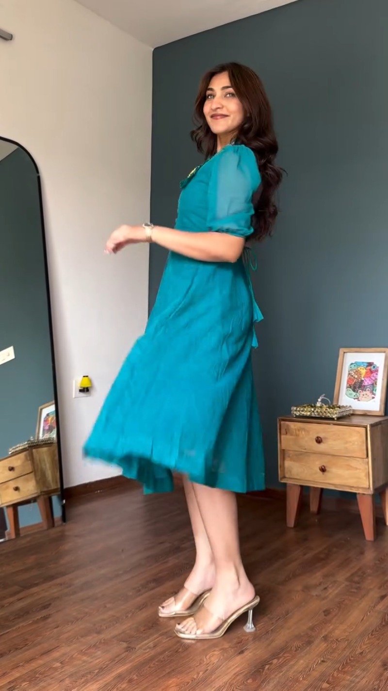 Boho-Chic Collared Midi & Mini Dresses – Available in Midnight Blue, Forest Green, Teal & Burgundy