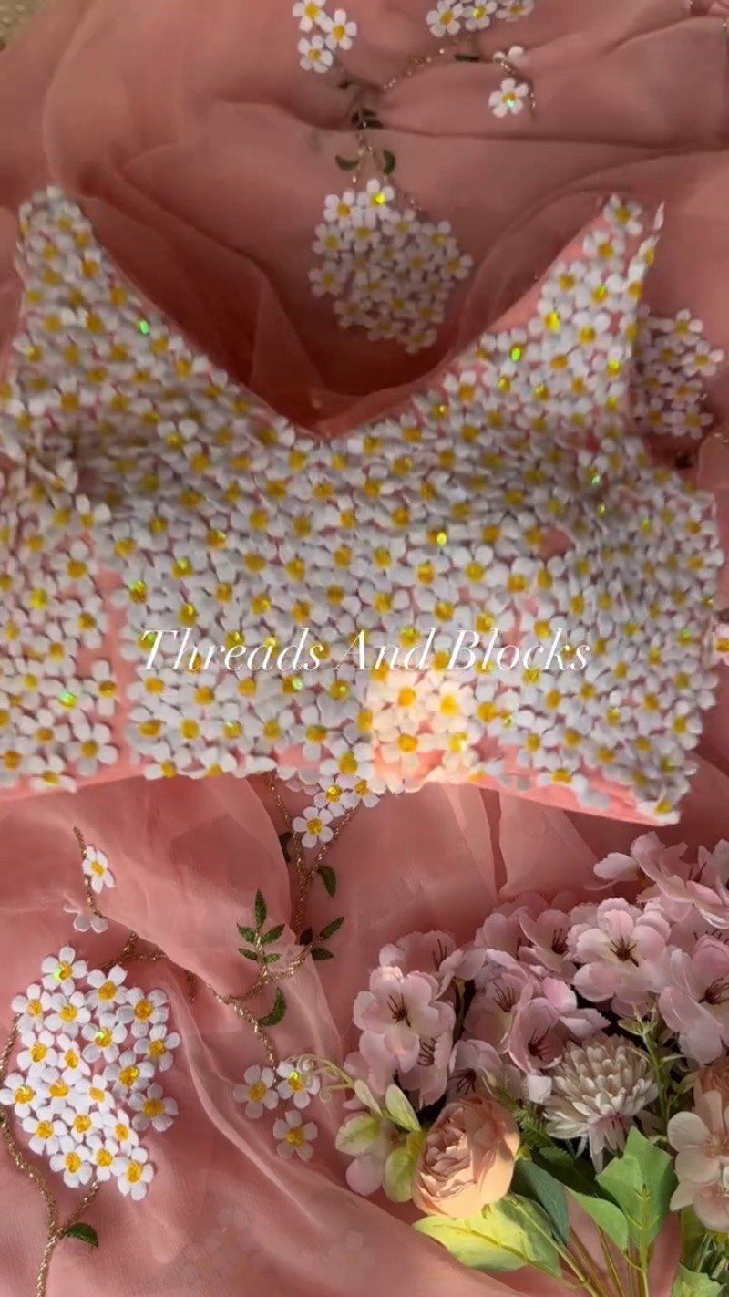 Peach Floral Bloom Hand-Embroidered Organza Saree & Blouse Set