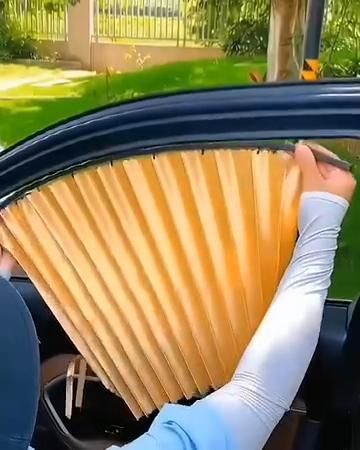 Universal Pleated Car Window Sunshade Curtain