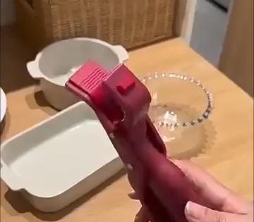 Silicone Jar Gripper Clip – Non-Slip Lid Opener for Tight Jars and Bottles