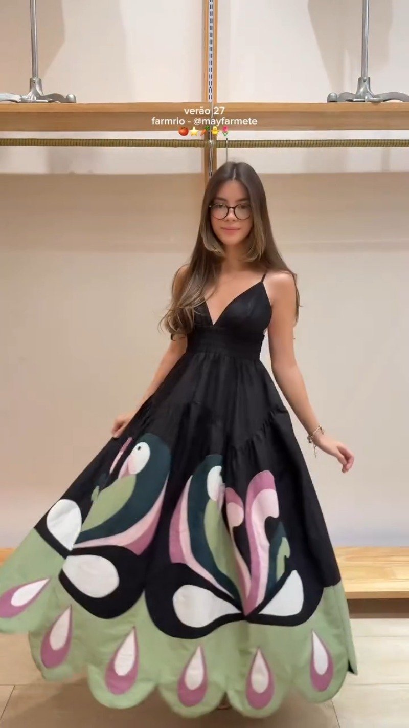 Versatile Summer Elegance Designer Ensemble – Available in Artistic Prints & Bold Floral Sets