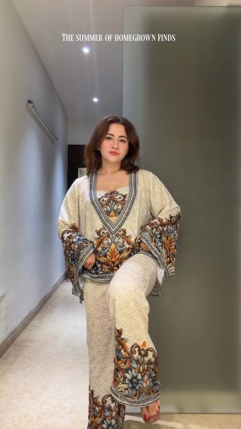 Bohemian Baroque Printed Co-ord Set with Statement V-Neck – Available in Cream & Multi-Color