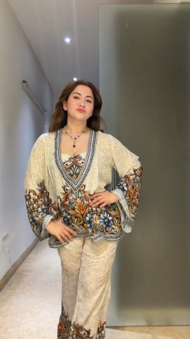 Bohemian Baroque Printed Co-ord Set with Statement V-Neck – Available in Cream & Multi-Color