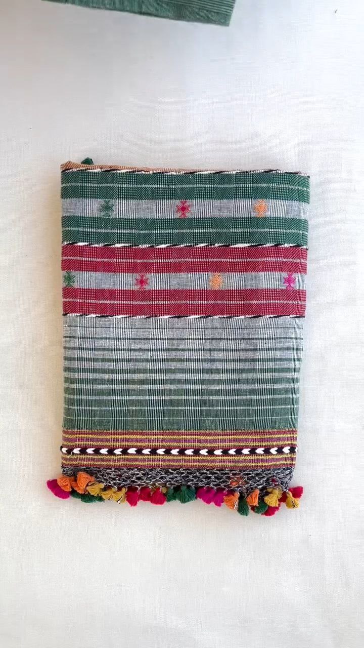 Multicolor Kutch Bhujodi Weave Handloom Cotton Stole