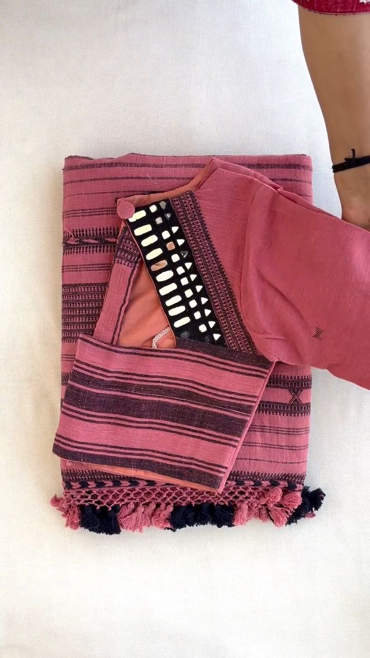 Multicolor Kutch Bhujodi Weave Handloom Cotton Stole