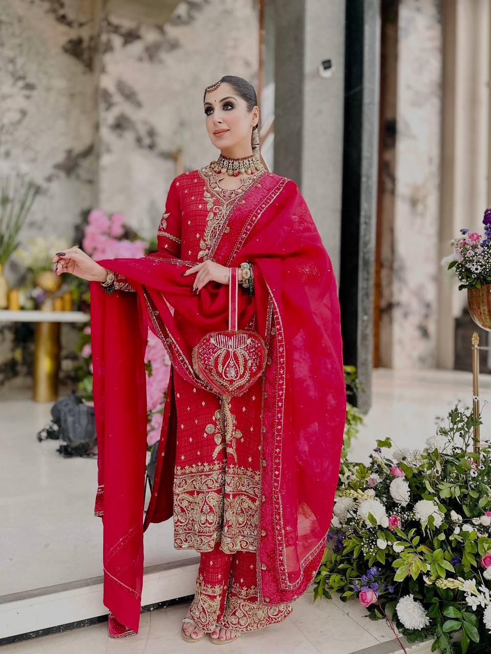 Red Embroidered Traditional Suit Set with Dupatta