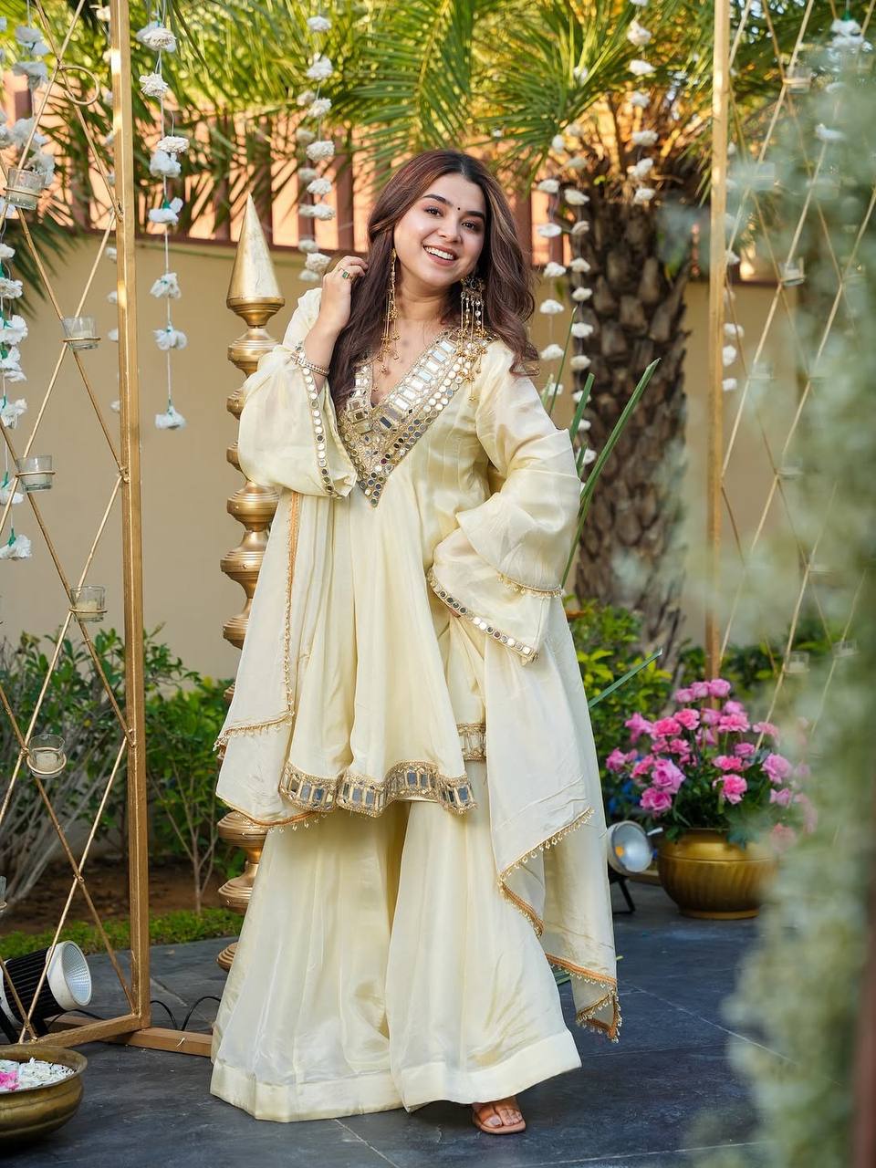 Ivory Mirror-Embellished Festive Kurta Set with Dupatta