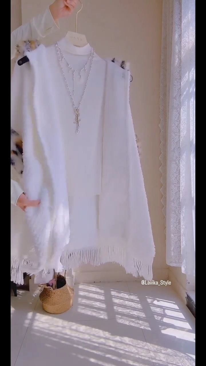 Luxury White Faux Fur Winter Cape Coat