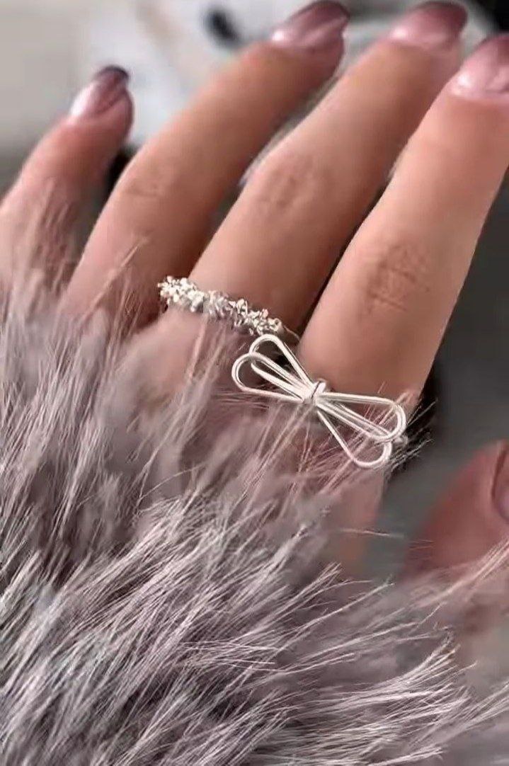 Elegant Silver Bow Charm Jewelry Set