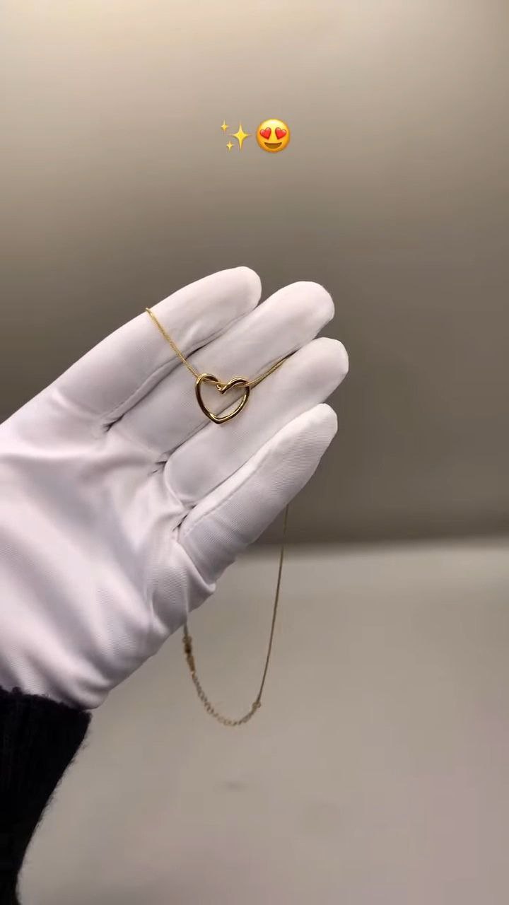Minimal Heart Pendant Chain Necklace