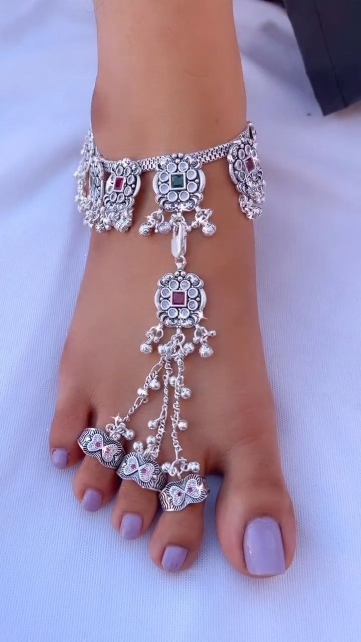 Traditional Silver Anklet with Toe Rings Set