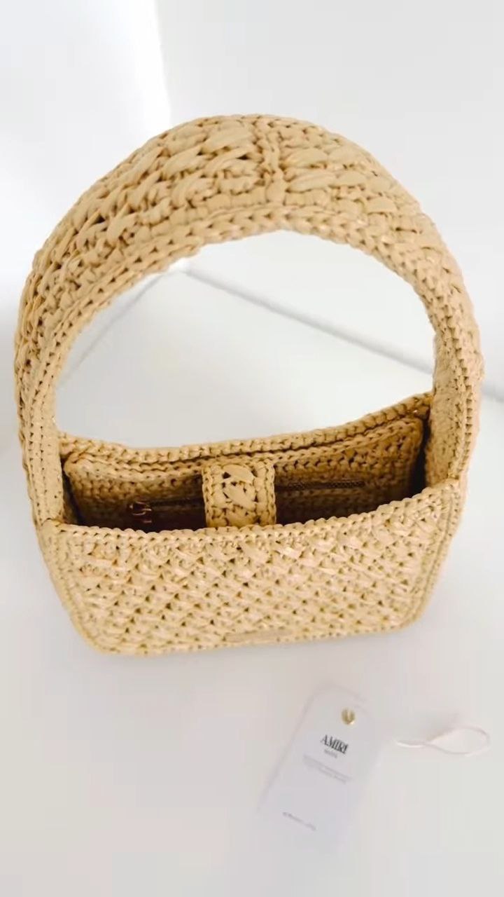 Woven Natural Straw Shoulder Bag